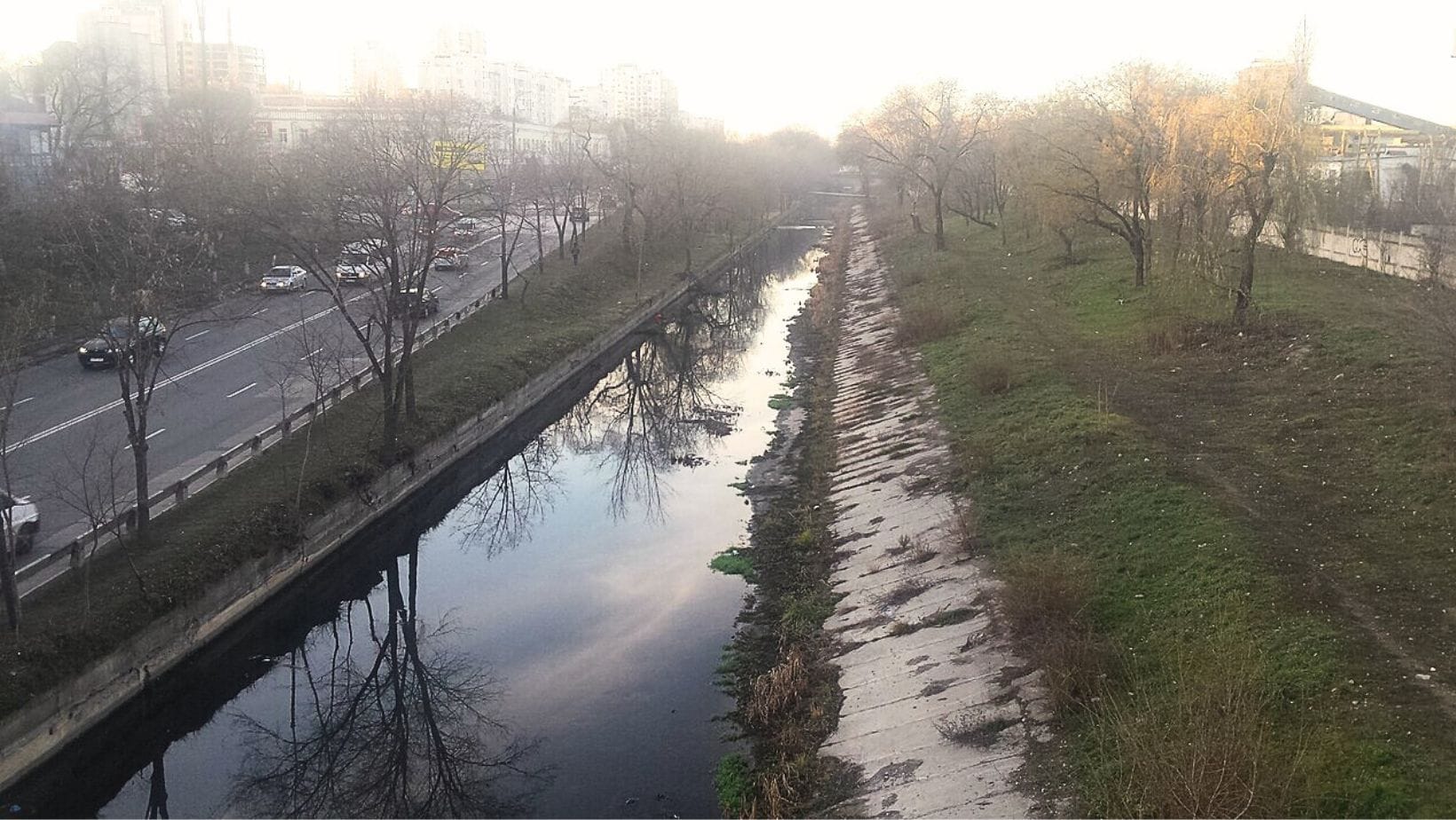 Un nou pas pentru reabilitarea râului Bîc. Chișinăul lansează o ...