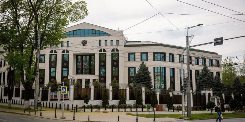 Ex-șef al serviciilor de informații Externe al Ucrainei: Micșorarea numărului diplomaților ruși la Chișinău a redus, pentru o vreme, problema spionilor ruși în R. Moldova