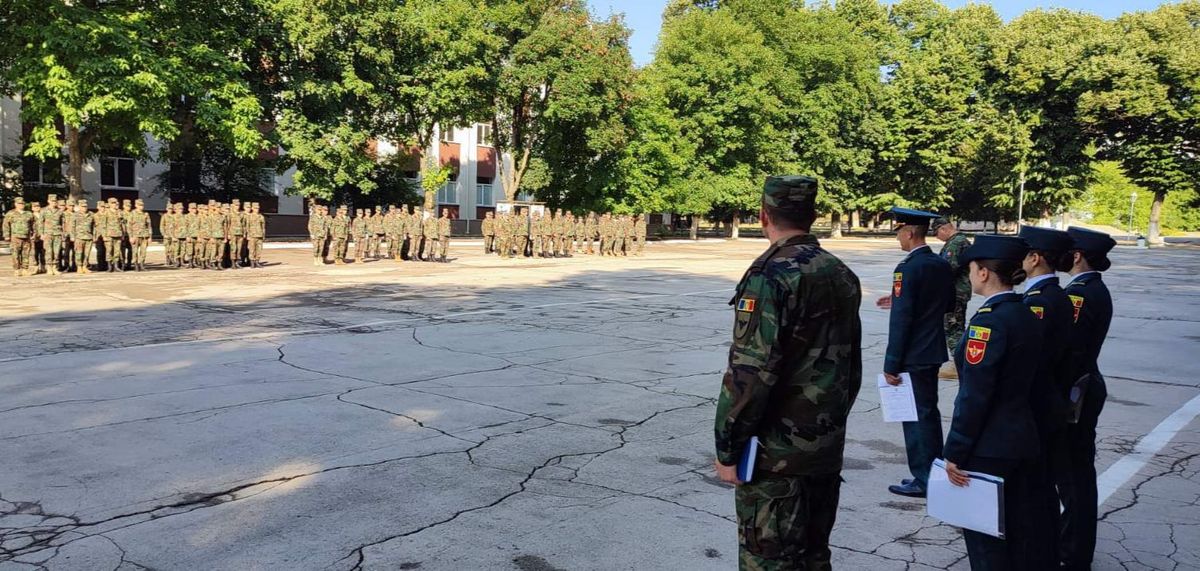 FOTO/ Uniforme noi pentru Armata Națională. Proiect înaintat Guvernului spre aprobare