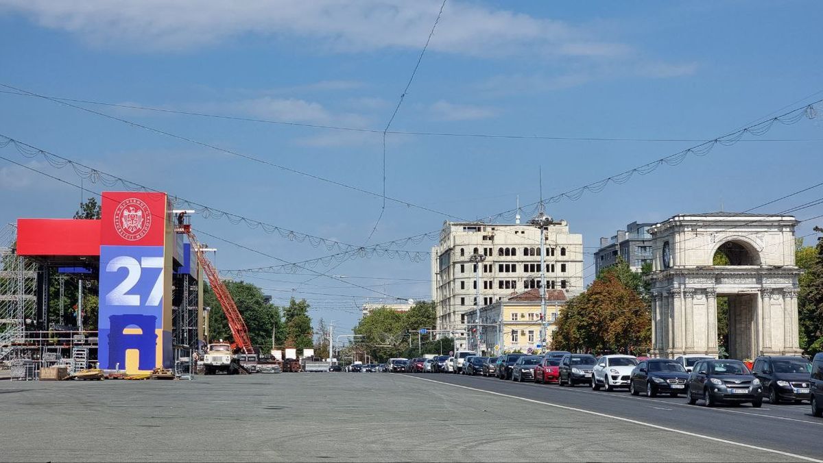 Cum va circula transportul public din Capitală de Ziua Independenței