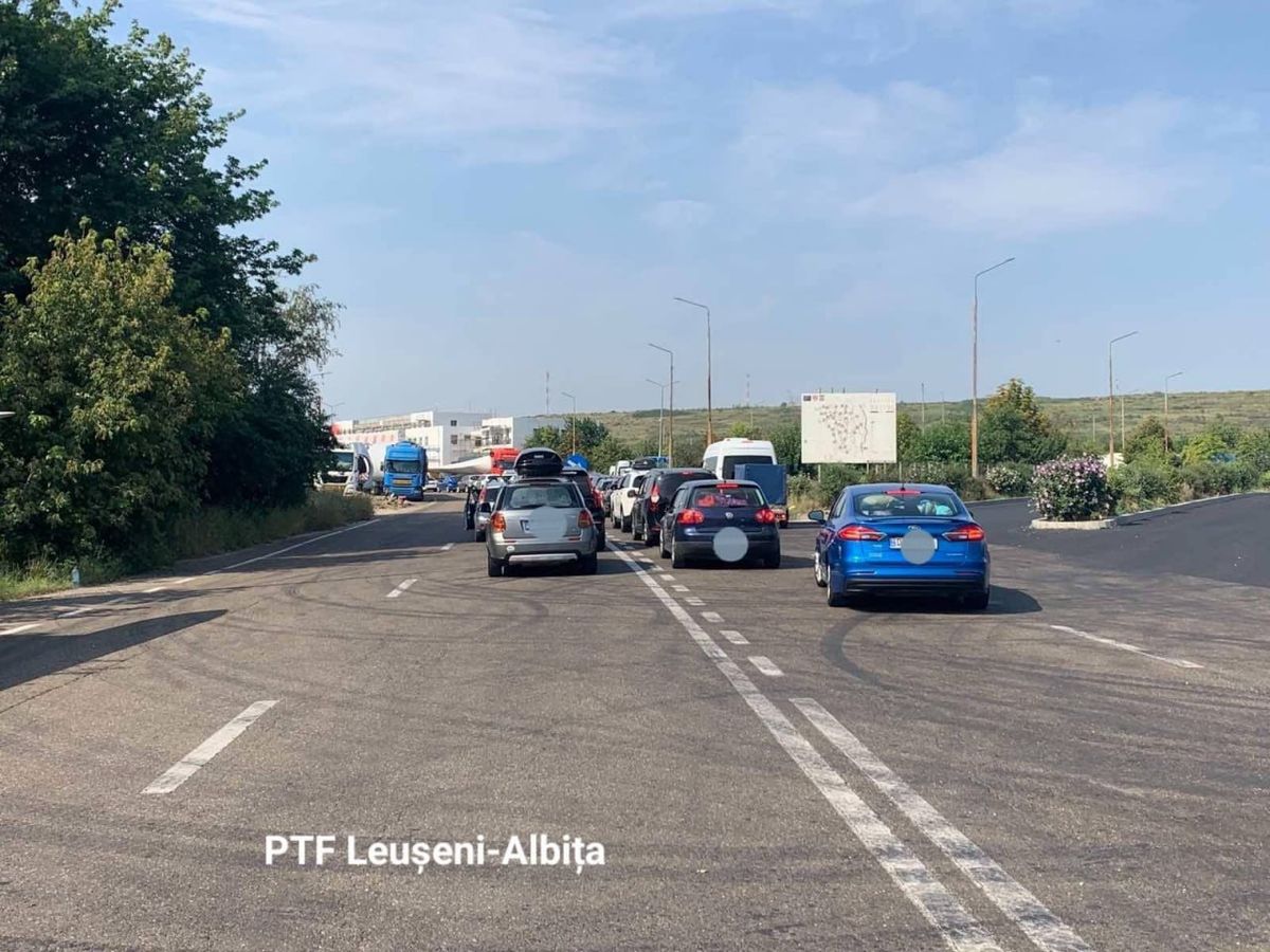 Trafic sporit la Leușeni și Sculeni, sensul de ieșire din R. Moldova. Se autorizează  trecerea pe 7 artere de control