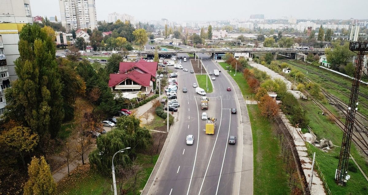 Până la finele anului, traficul rutier pe o bandă a străzii Albișoara va fi parțial suspendat