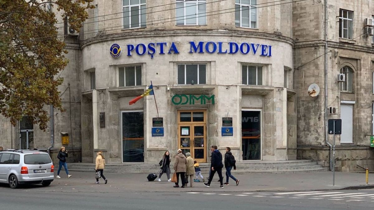 Poșta Moldovei a reluat prestarea mai multor servicii, inclusiv expedierea trimiterilor poștale