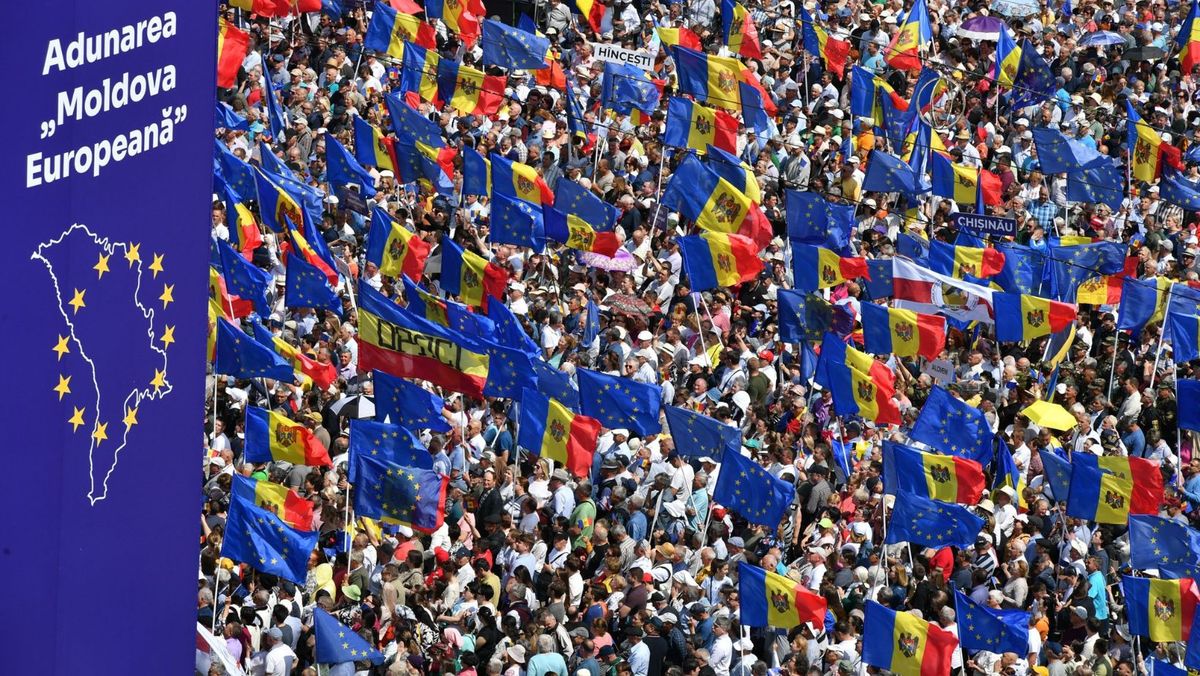 Doi de ani de când R. Moldova a depus cererea de aderare la UE. Mesajul Maiei Sandu