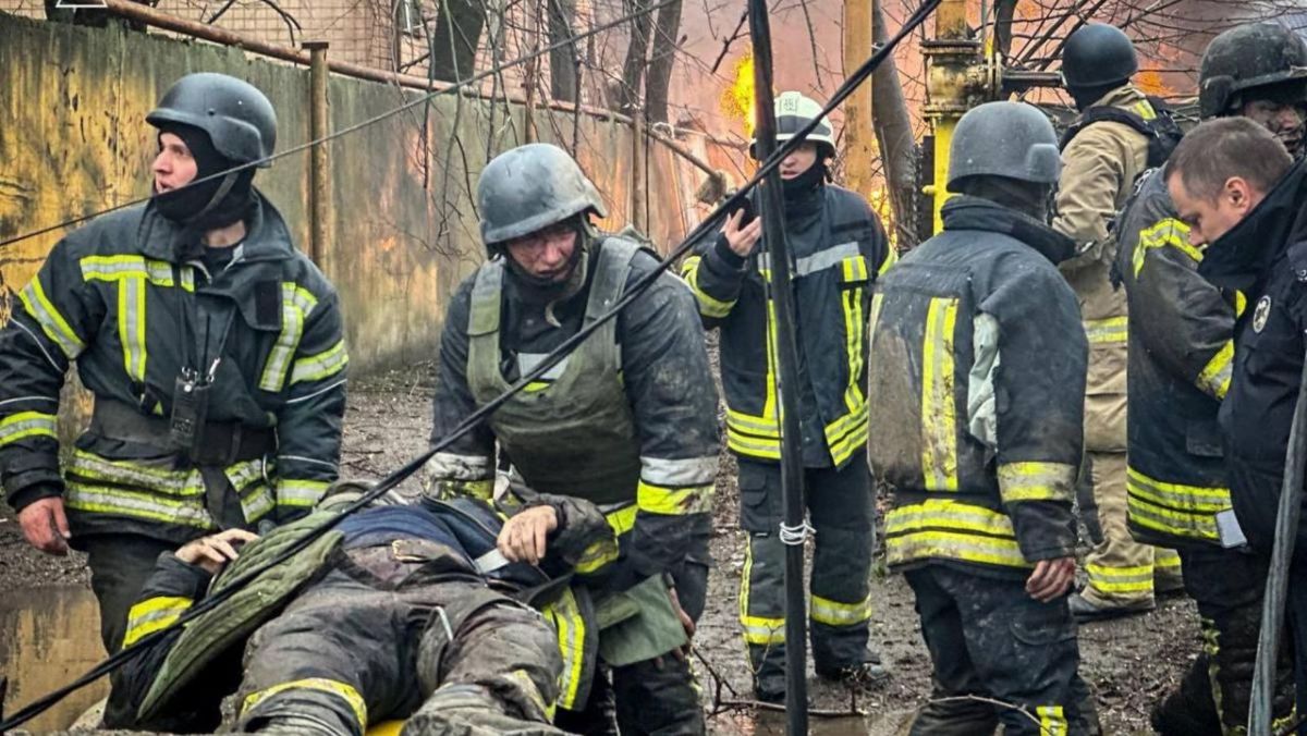 Crește bilanțul morților după atacul din Odesa. Printre cei decedați, un polițist care avea acasă o fiică de 3 luni