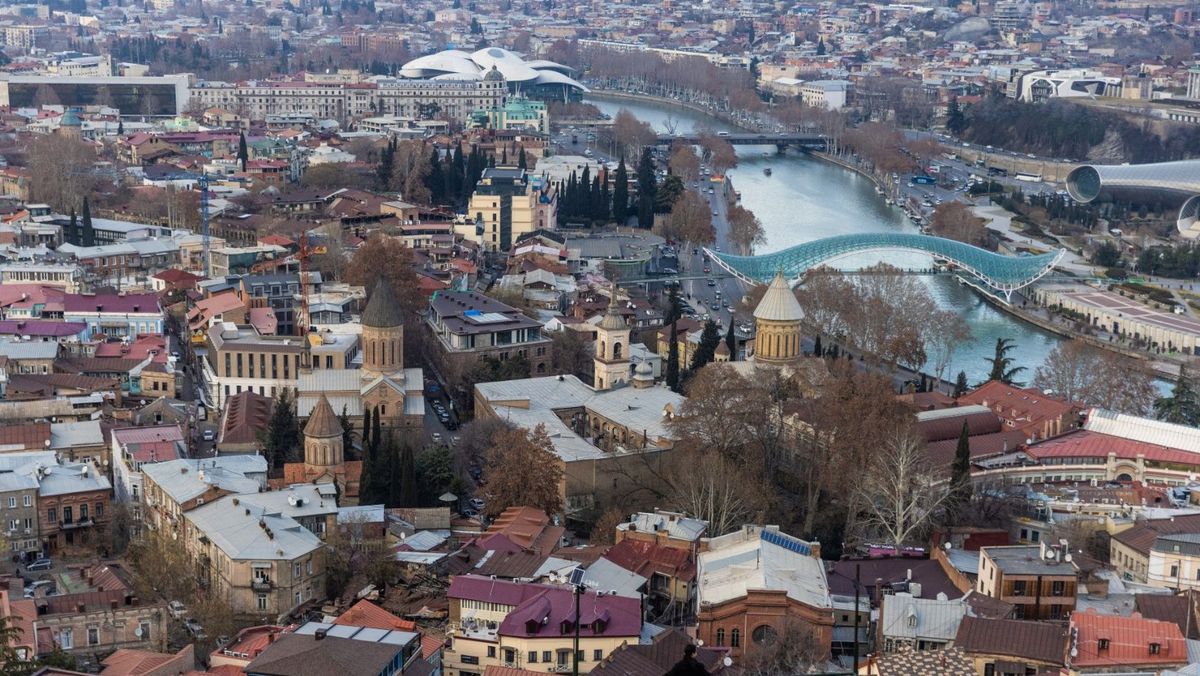 Important pentru transportatori! Autoritățile din Tbilisi impun restricții de circulație din 20 martie 2024