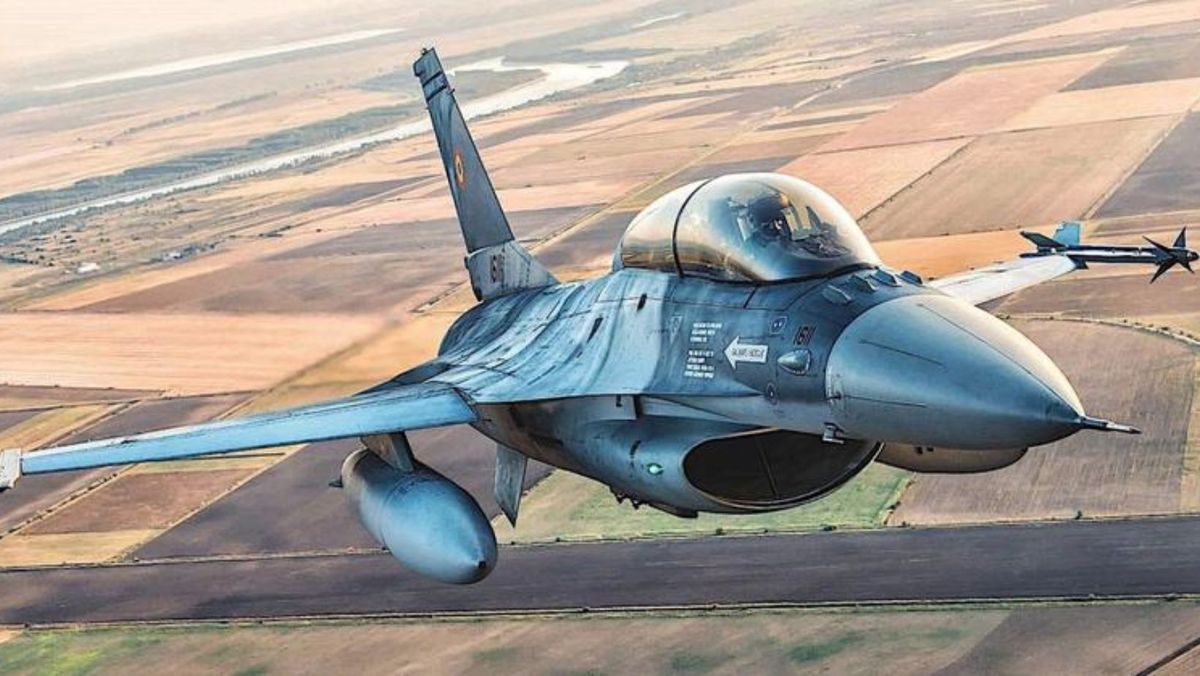 Primul grup de piloți ucraineni au fost instruiți pe avioane F-16 în SUA - Politico