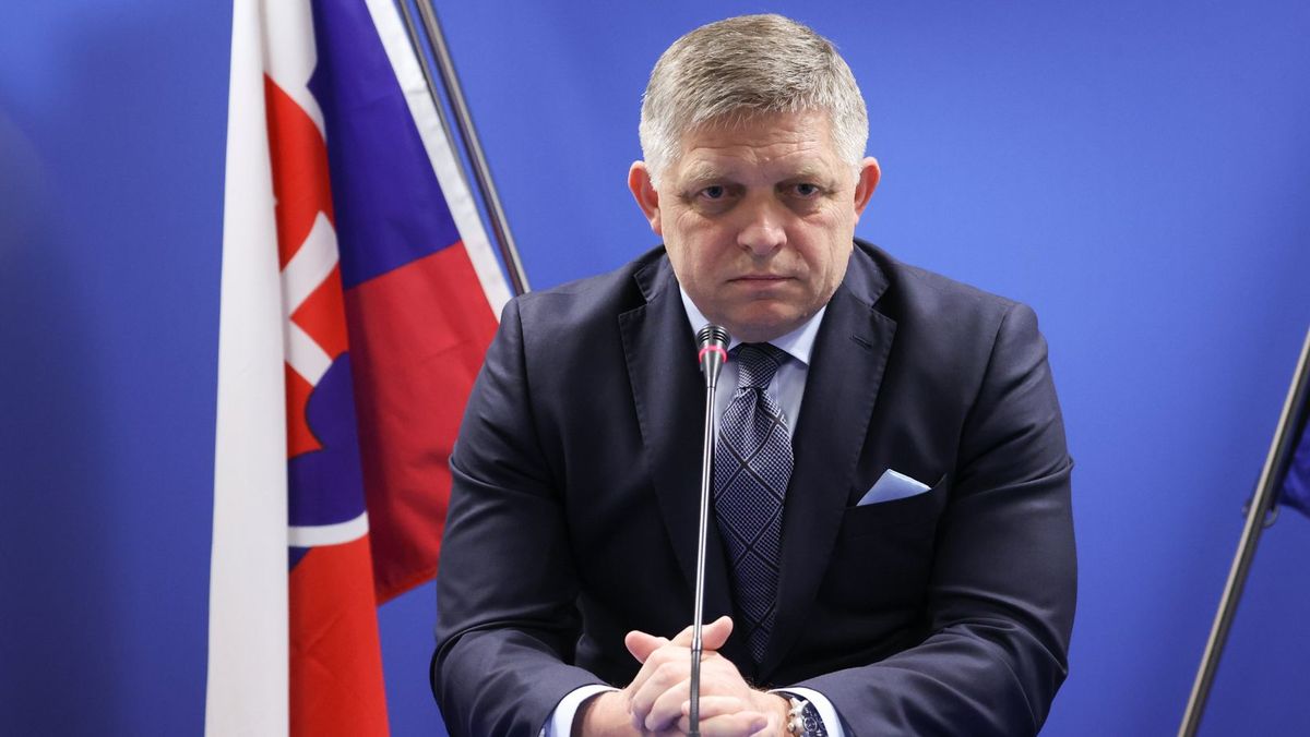 Ministrul slovac al Apărării: Recuperarea lui Robert Fico va fi un proces extrem de lung