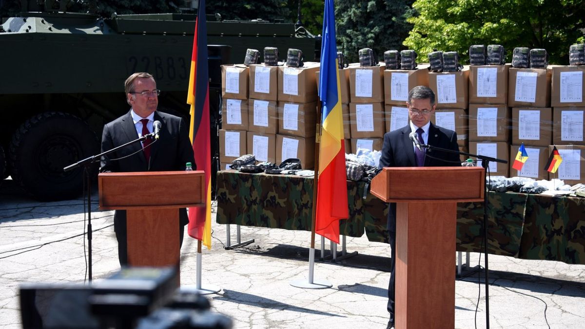 R. Moldova va primi încă 14 blindate Piranha. Ministrul german al Apărării: „Contractele deja sunt semnate”