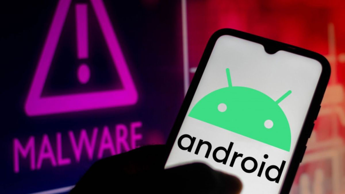 Alertă pentru utilizatorii de Android din România: Hackerii pot controla telefoanele de la distanță