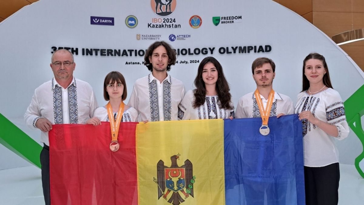 Elevii din R. Moldova au obținut o medalie de argint și una de bronz la Olimpiada Internațională la Biologie