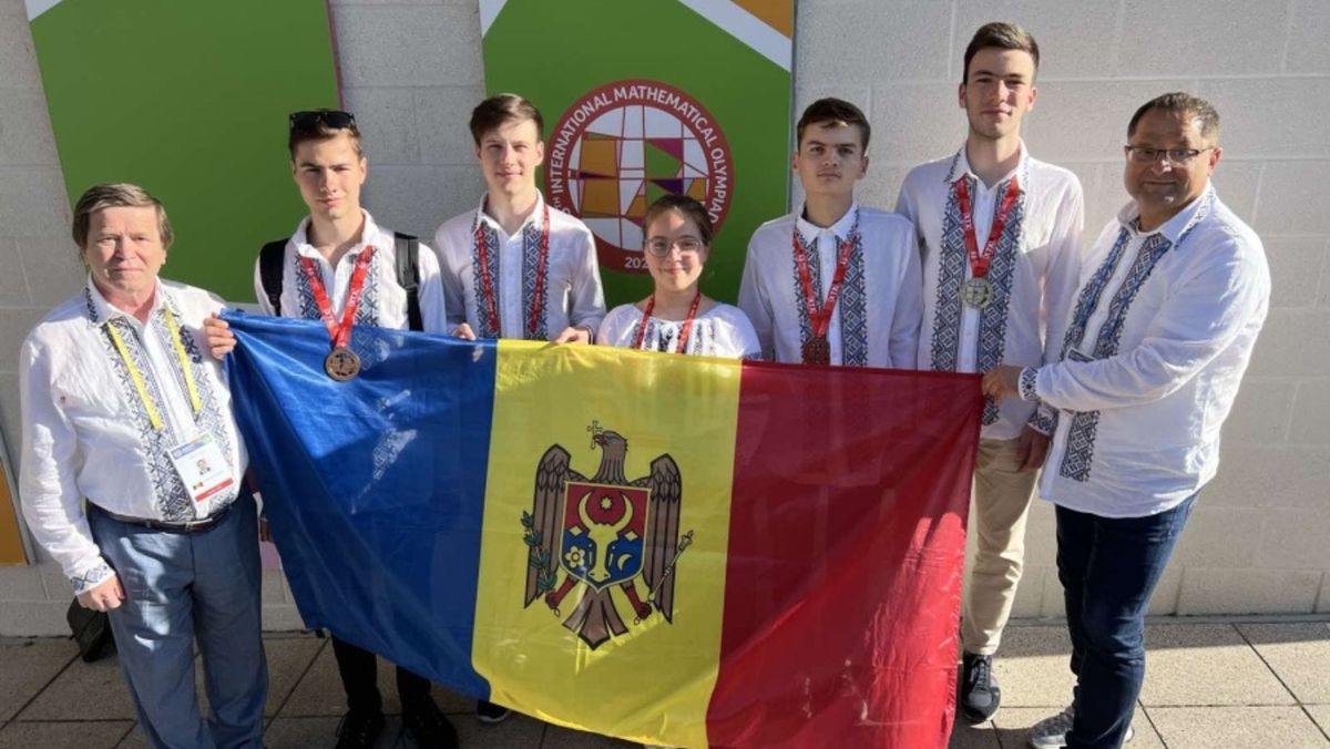 Olimpiada Internațională la Matematică. Elevii din R. Moldova au obținut o medalie de argint și două de bronz