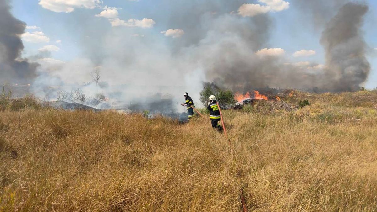 Meteorologii prelungesc codul galben de pericol de incendiu cu încă o săptămână