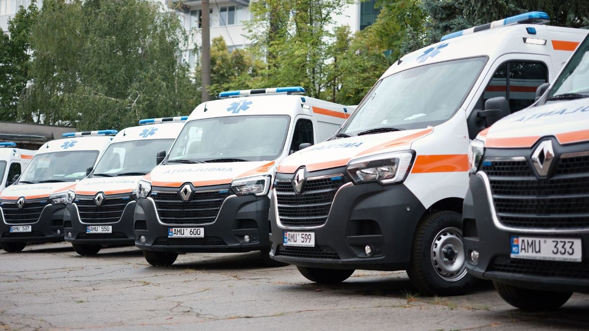 Ministerul Sănătății a transmis 41 de ambulanțe noi substațiilor de asistență medicală urgentă din țară