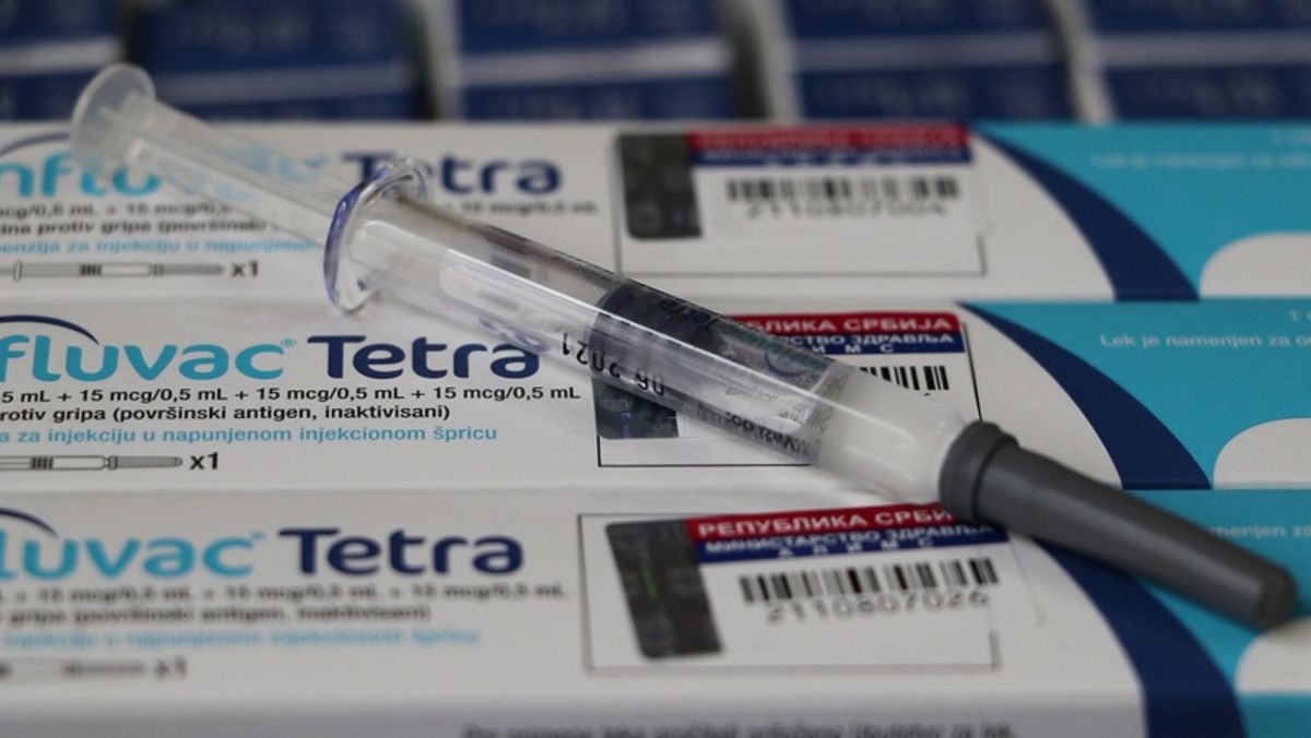 A început campania de vaccinare împotriva gripei sezoniere. Cine trebuie să se imunizeze