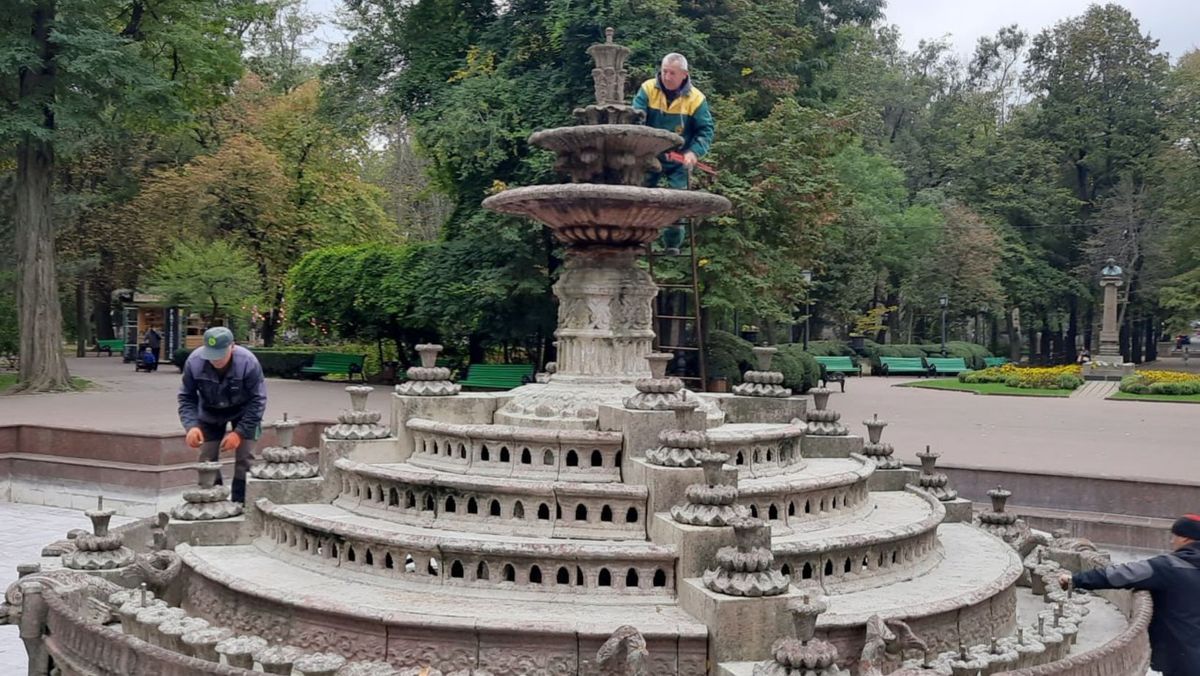 FOTO/ Havuzurile din Chişinău vor fi conservate pe timp de iarnă