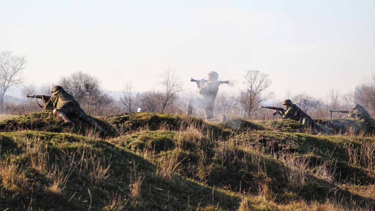 La Bălți vor avea loc exerciții militare cu trageri de luptă. Cetățenii, îndemnați să evite zona