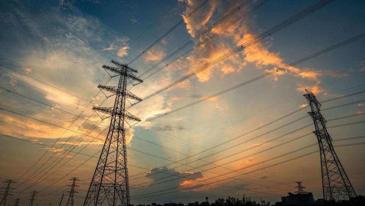 Importurile din România continuă să acopere peste 58% din consumul de energie electrică din R. Moldova