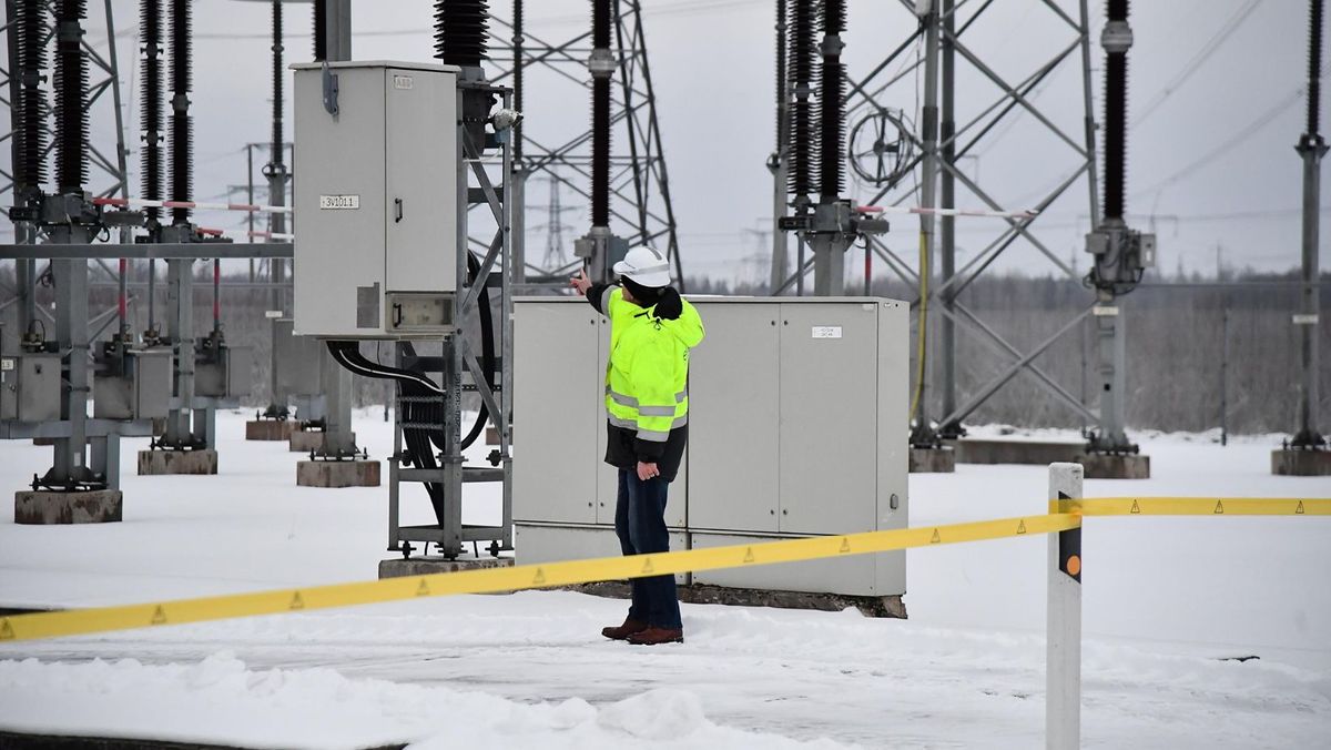 „Începutul sfârșitului”. Țările baltice s-au decuplat de la rețelele electrice din Rusia și Belarus