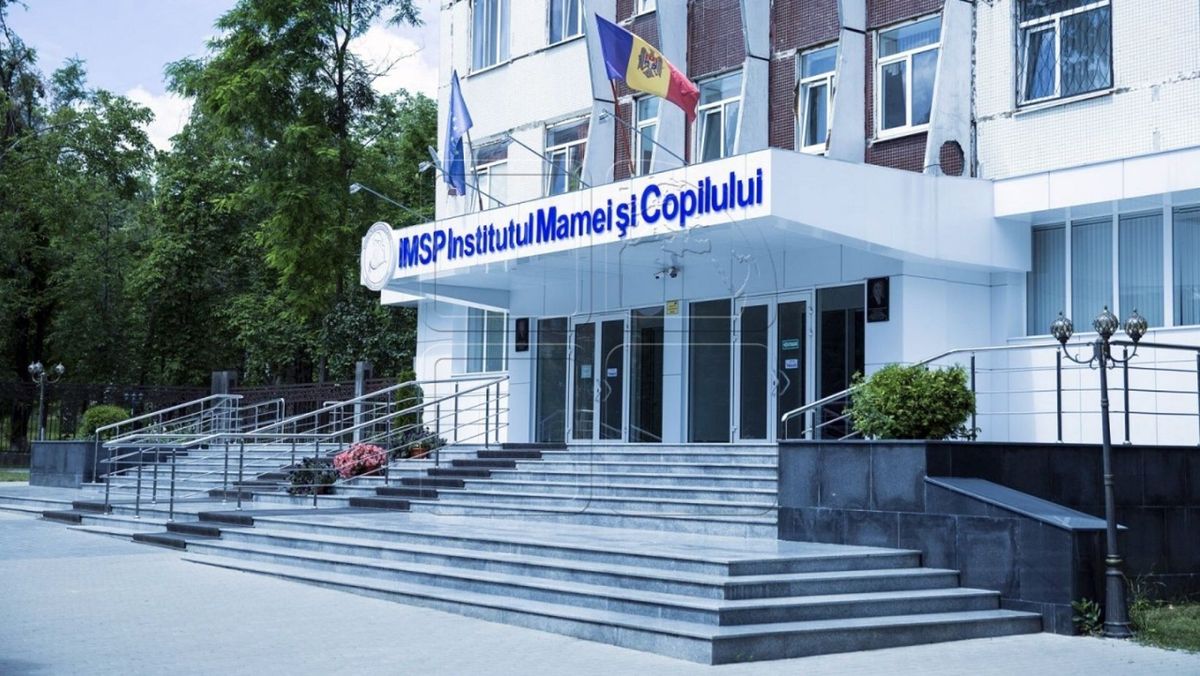 O fată în vârstă de 16 ani ar fi căzut de la geamul unei secții din cadrul Institutului Mamei și Copilului