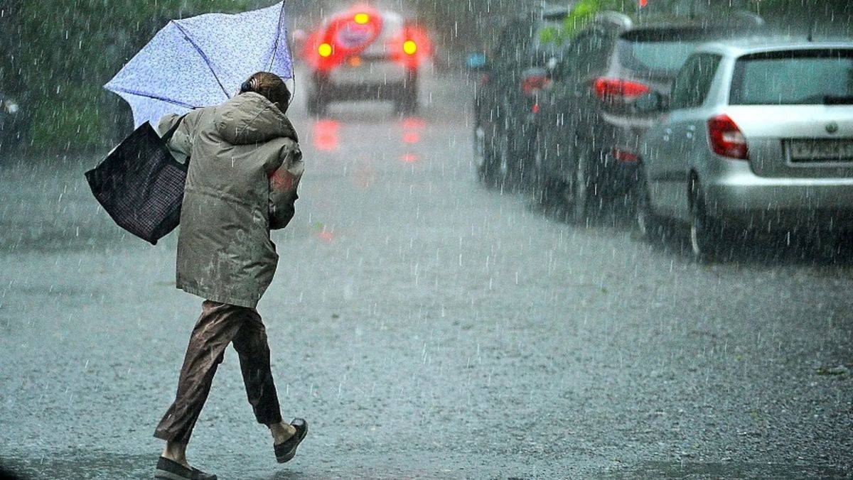 R. Moldova se află sub cod galben de ploi puternice. Avertismentul, valabil până pe 27 mai