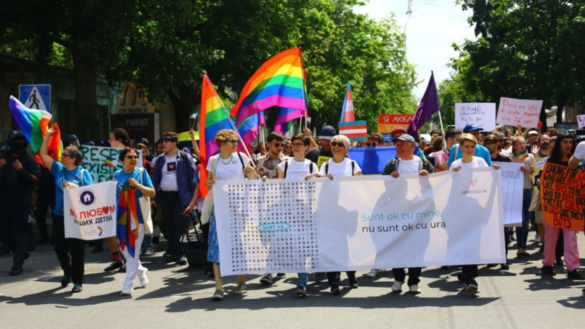 Consilierii din CMC care au votat interzicerea marșului „Pride” ar putea fi trași la răspundere