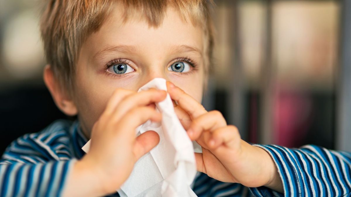 Timp de o săptămână, în țară au fost înregistrate peste 1.300 de cazuri de infecții acute ale căilor respiratorii