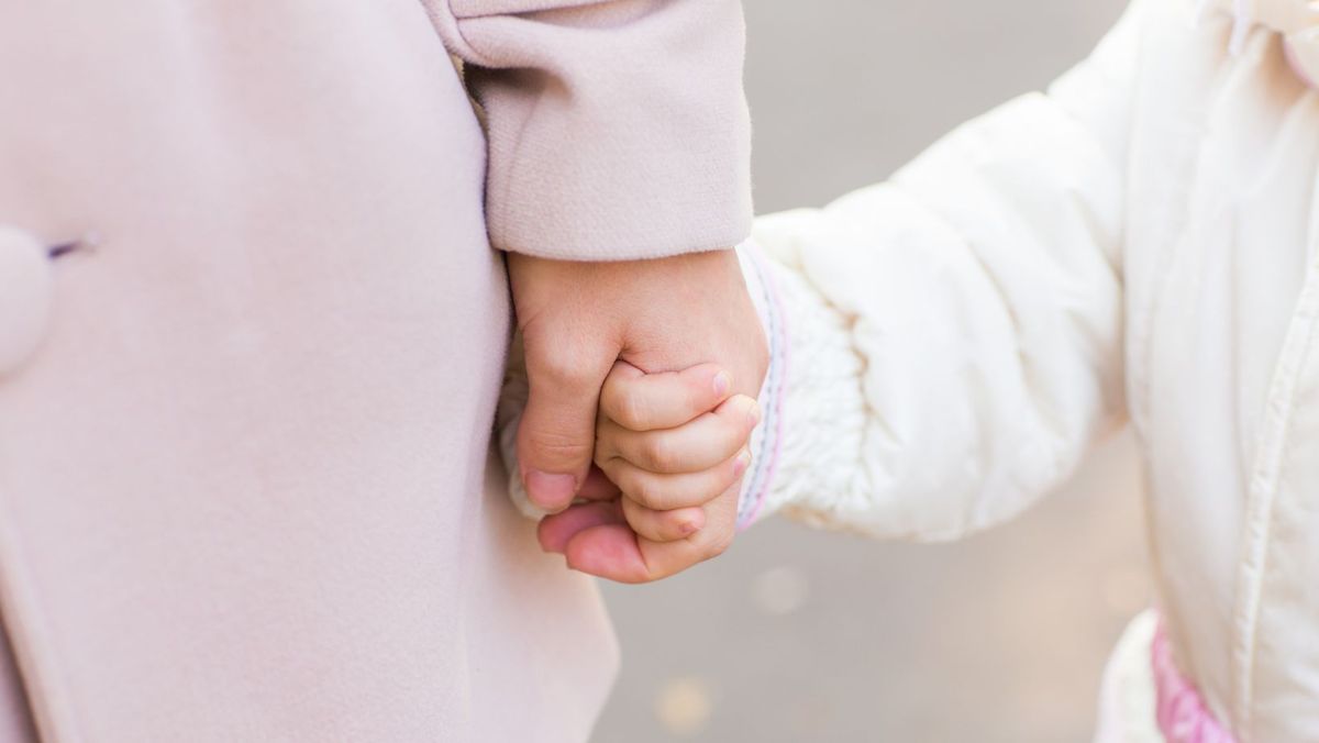Aproape o sută de copii din capitală așteaptă să fie adoptați. 23 dintre aceștia sunt cu nevoi speciale