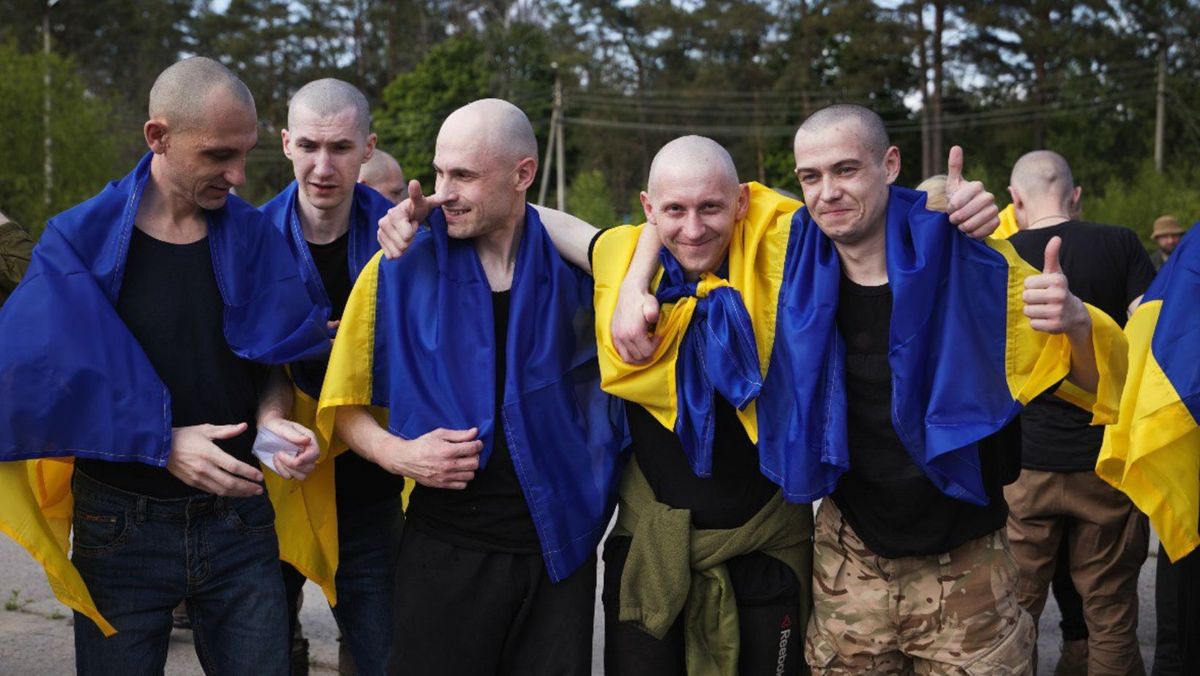 FOTO/ Ucraina și Rusia au efectuat prima etapă a schimbului de prizonieri în formatul „1.000 la 1.000”