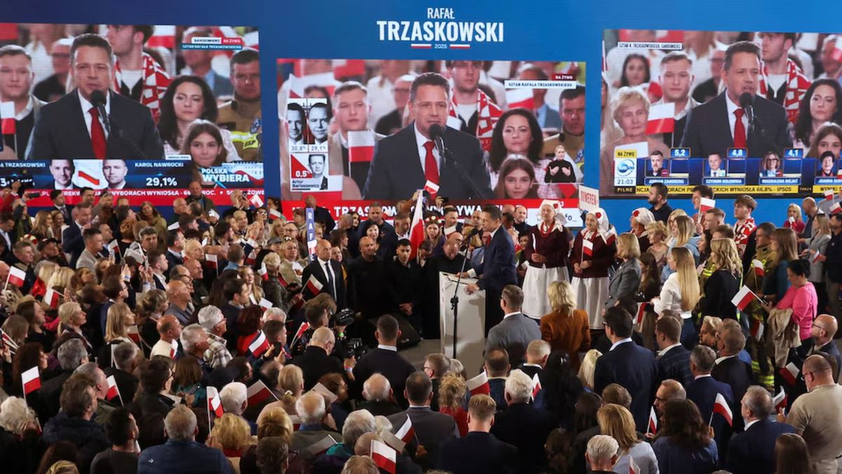 Alegeri prezidențiale în Polonia. Rafal Trzaskowski se va confrunta în al doilea tur cu Karol Nawrocki