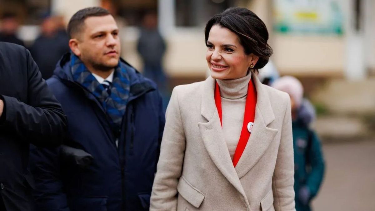 Fiscul a blocat mai multe bunuri care aparțin bașcanei Găgăuziei și altor patru persoane sancționate de UE