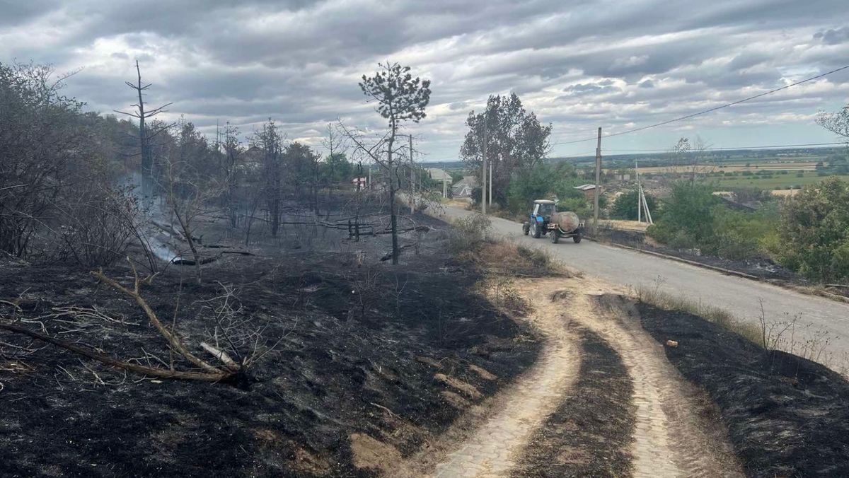 Codul galben de pericol de incendiu, prelungit cu o săptămână. Recomandări pentru  cetățeni