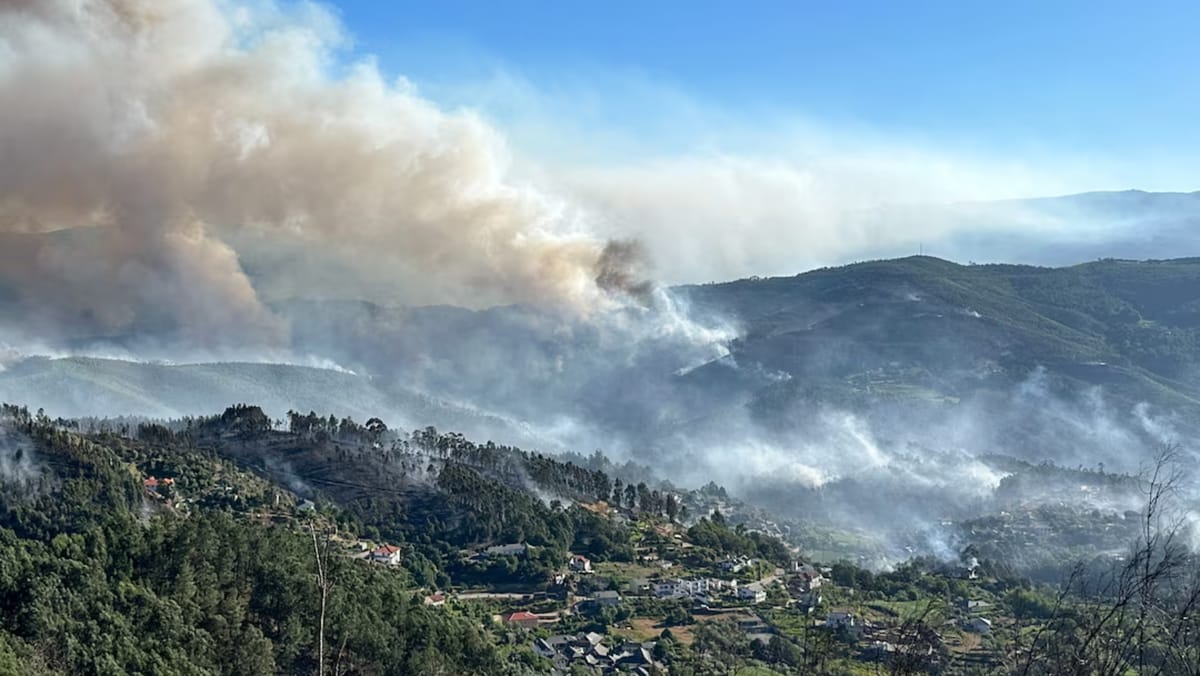 Alertă de călătorie în Portugalia. Chișinăul atenționează despre riscul extrem de incendii de vegetație
