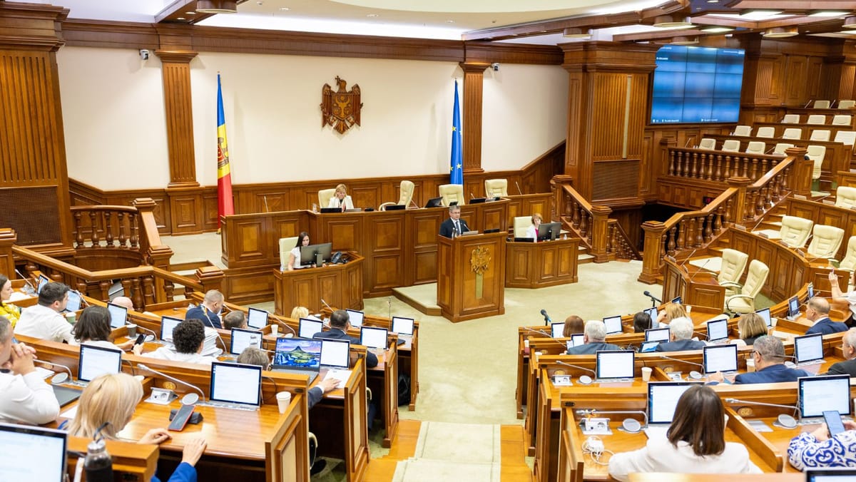 Parlamentul R. Moldova se convoacă în sesiunea de toamnă
