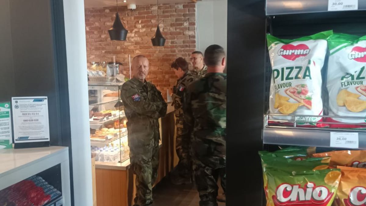 Ministerul Apărării, despre „soldații francezi”, observați la Cimișlia: „Sunt atașați ai apărării, acreditați la Chișinău”