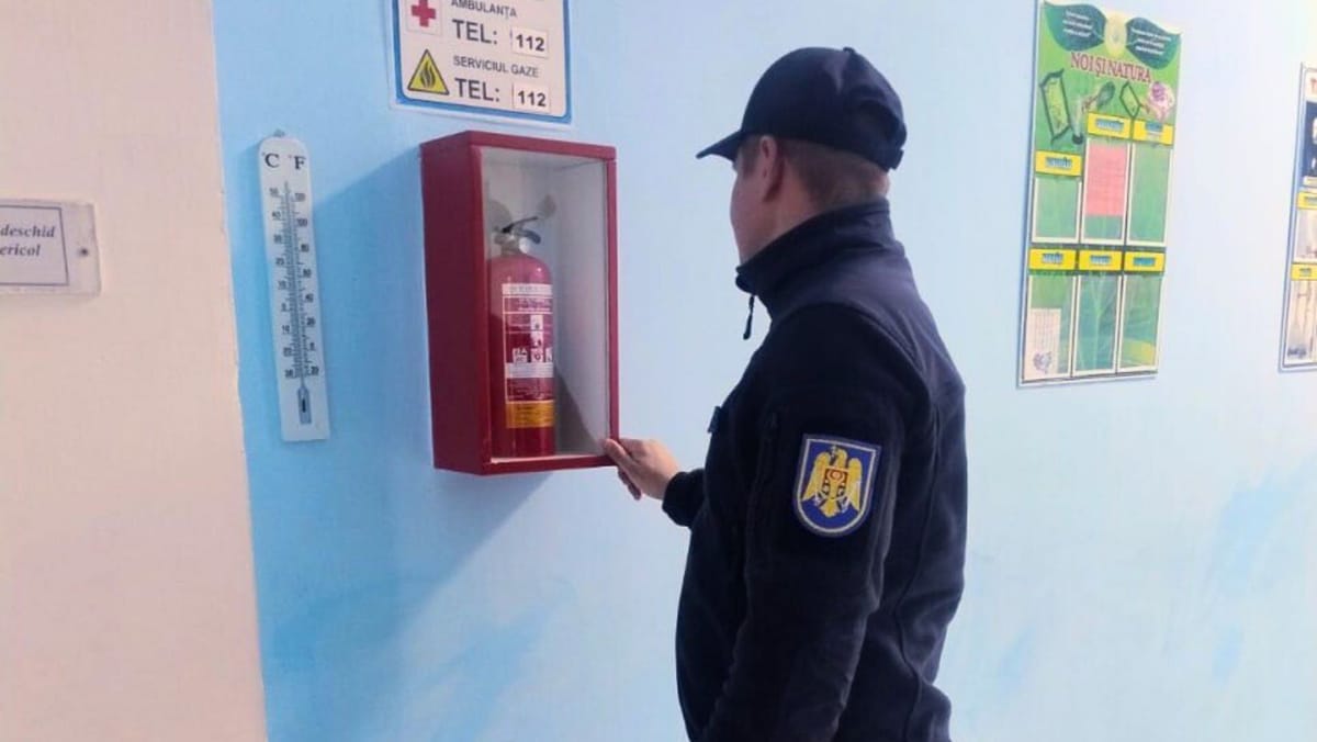 Pompierii și salvatorii verifică locațiile unde vor fi amplasate secții de votare. Recomandările IGSU