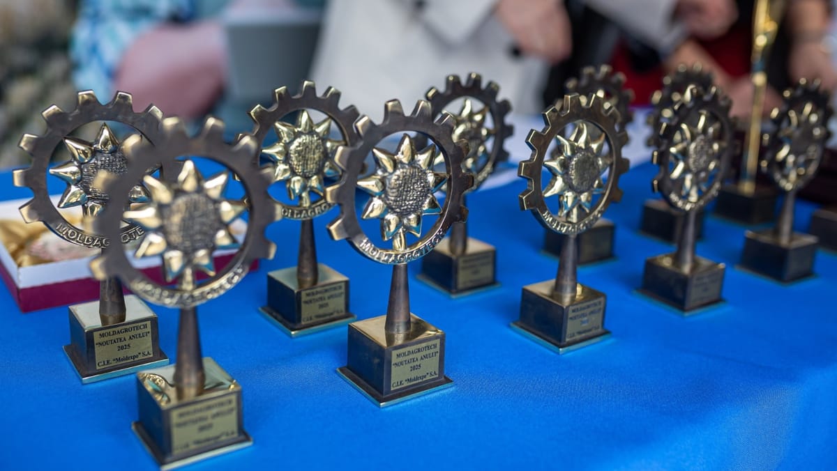 Premiile „Noutatea Anului” și „Fermier Lider”, înmânate în cadrul expozițiilor Moldagrotech și Farmer