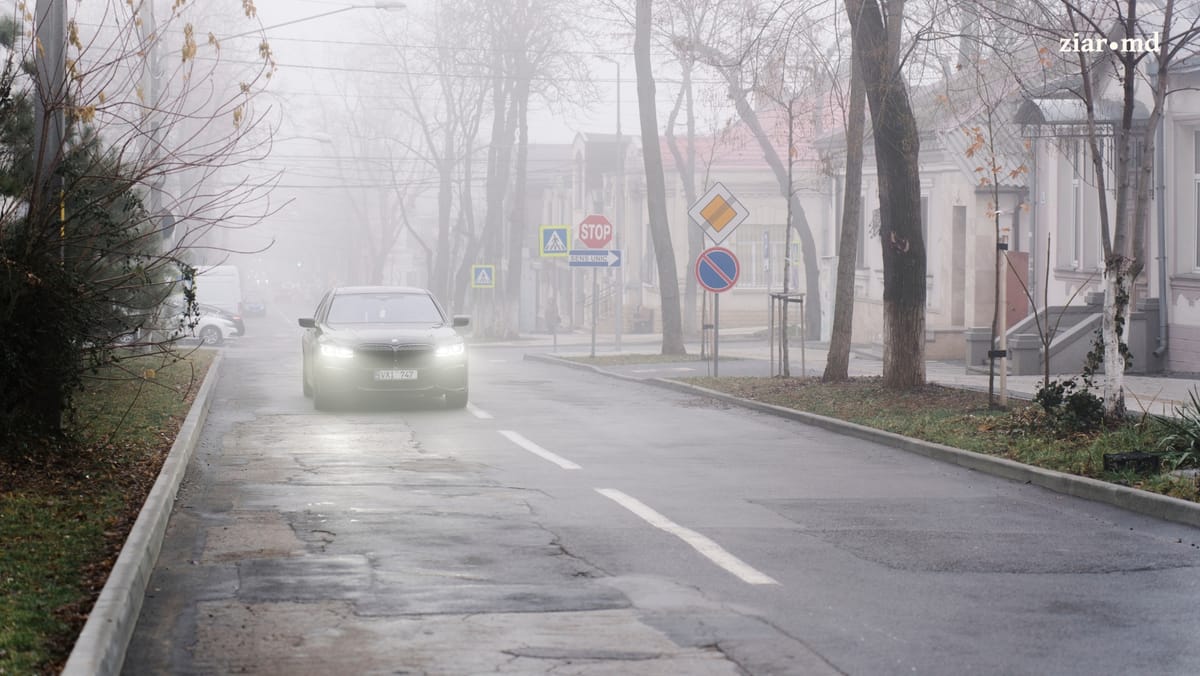 Pregătiri pentru iarnă. Șoferii din R. Moldova sunt îndemnați să schimbe anvelopele la mașini