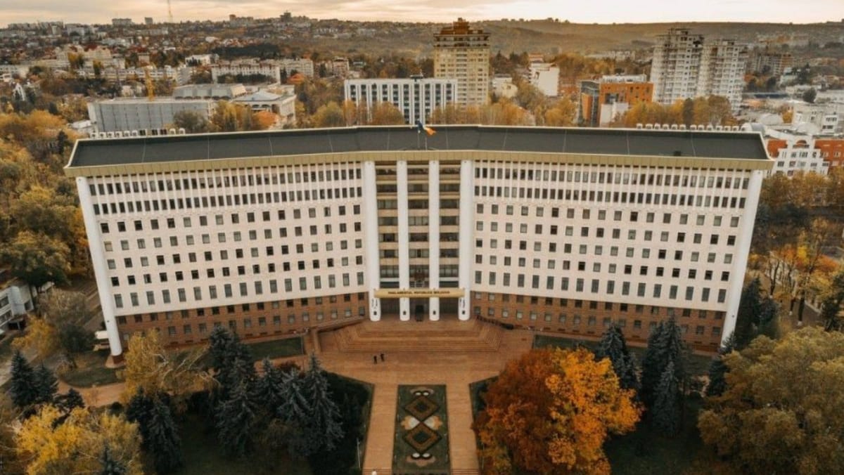 Opt deputați noi în Parlament. Curtea Constituțională le-a validat mandatele