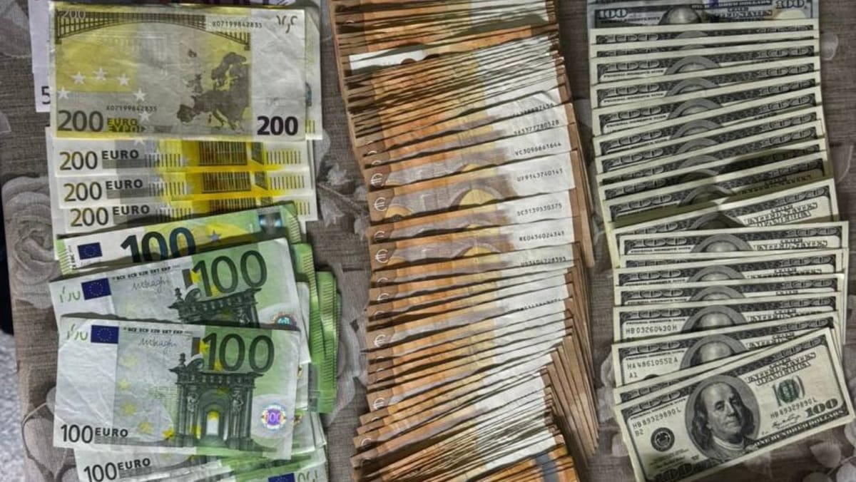 Percheziții într-o cauză penală privind finanțarea ilegală a partidelor politice: Este vizat un fost ministru