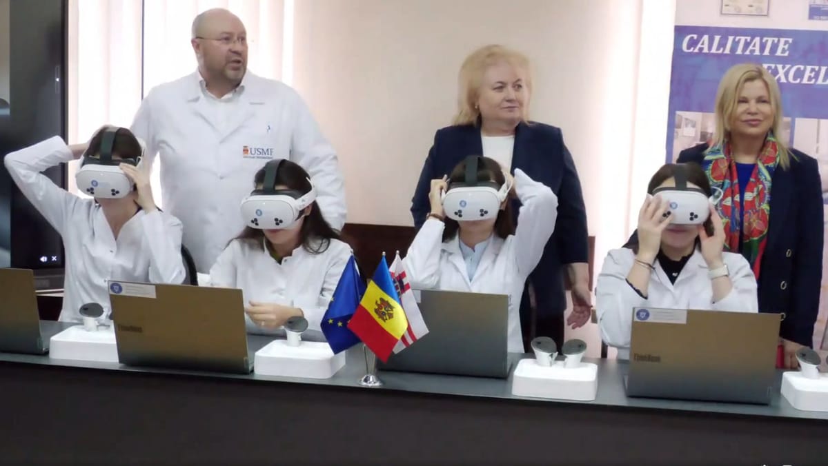 USMF renunță treptat la materialele cadaverice. În cadrul instituției au fost inaugurate două săli de medicină virtuală