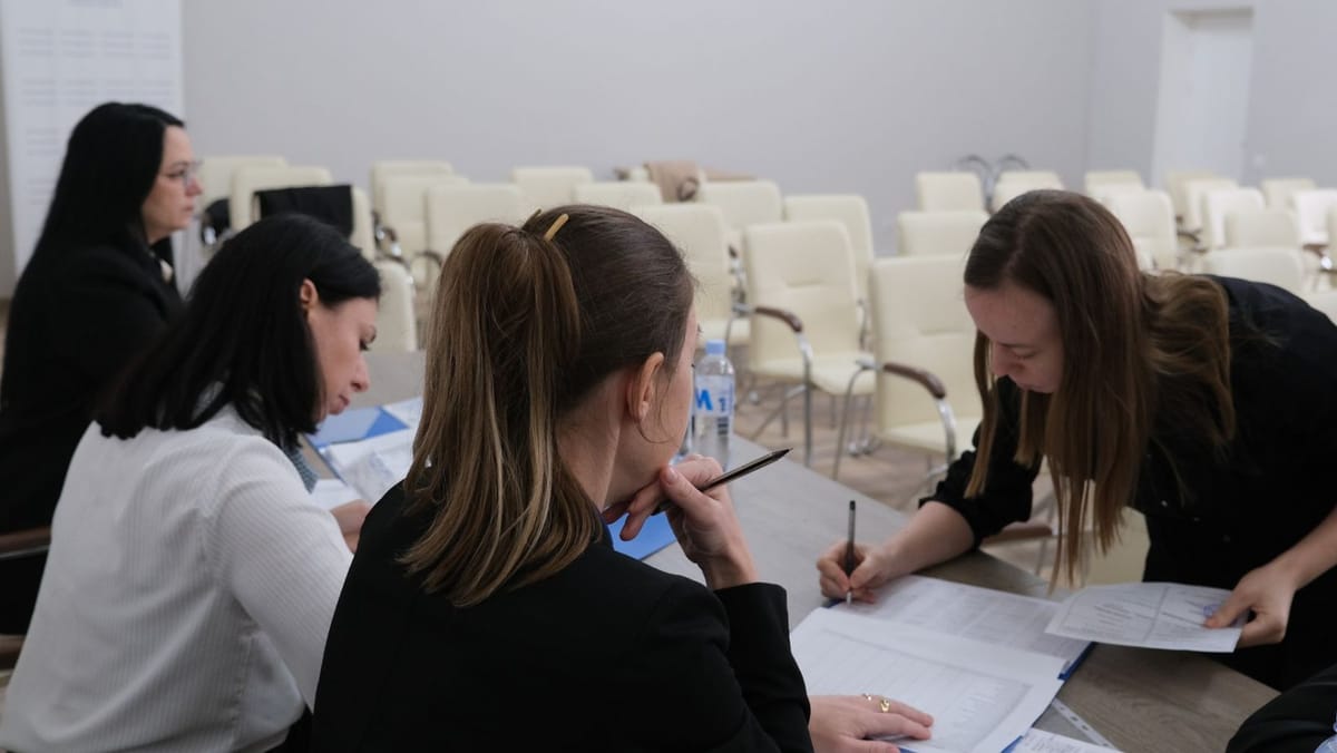 Circa 160 de absolvenți ai Universității de Stat de Medicină și Farmacie au fost repartizați în câmpul muncii