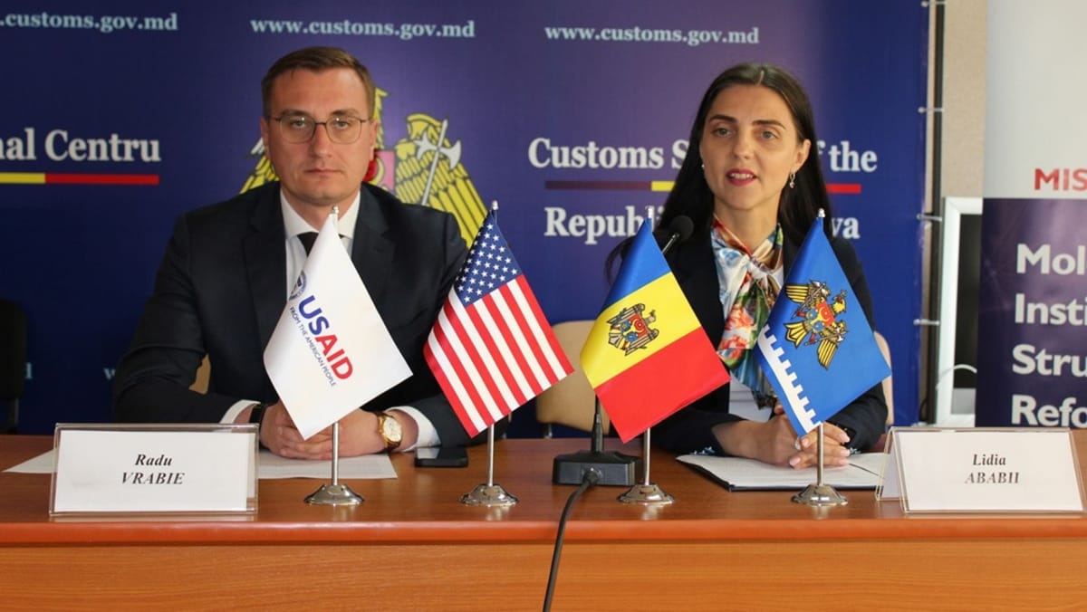 Radu Vrabie preia șefia Serviciului Vamal. Fostul director al instituției devine secretar general adjunct al Guvernului