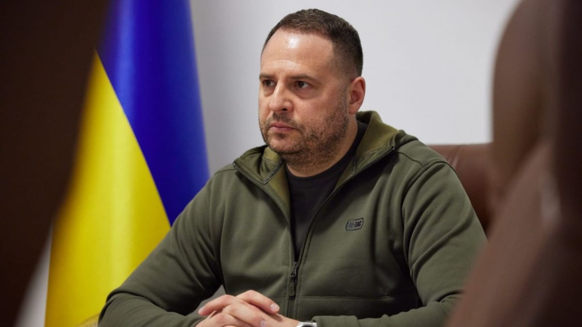 Șeful biroului președintelui Ucrainei a confirmat că la domiciliul său au loc percheziții: „Cooperez în totalitate”