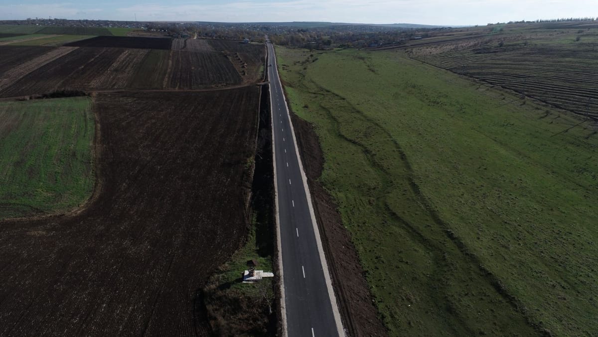 Drumuri mai bune la Drochia: Lucrările de reparație a drumului care trece pe lângă satul Mîndîc au fost finalizate