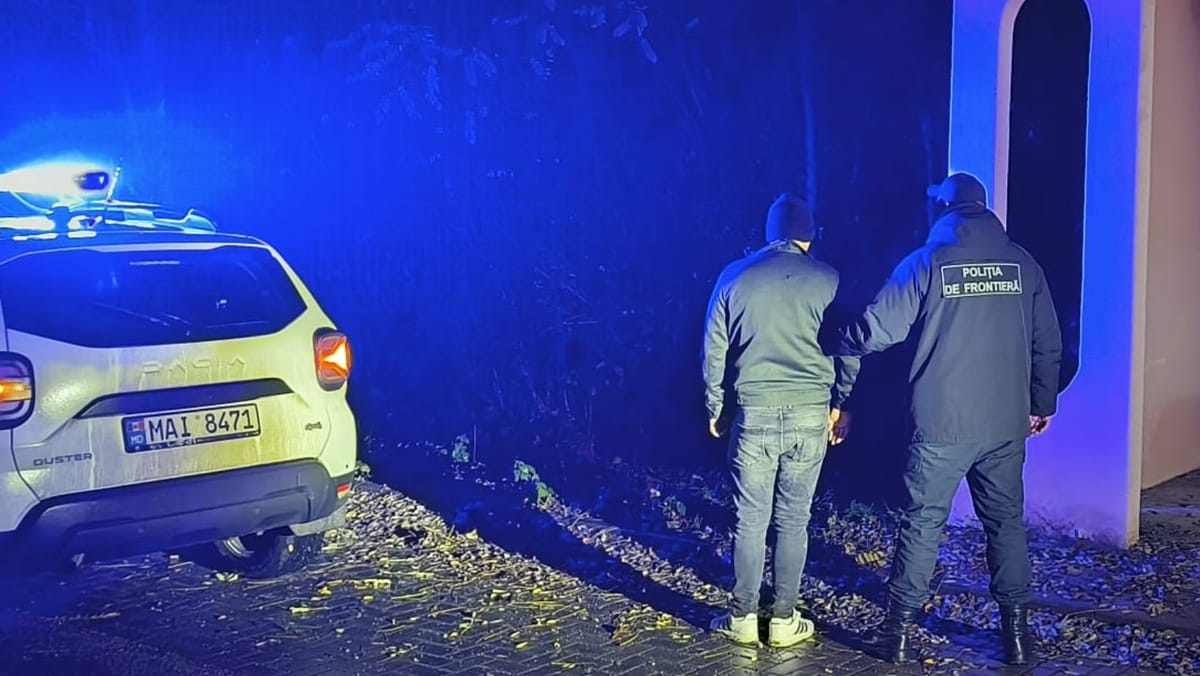 Un bărbat originar din Turcia, prins de polițiștii de frontieră în timp ce încerca să ajungă ilegal în Ucraina