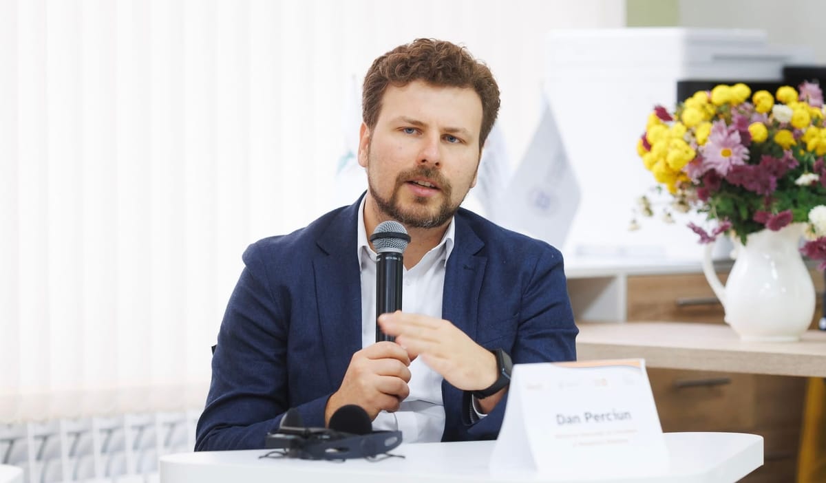 Doar cei mai buni vor trece: testul pentru director și director adjunct de școală a fost actualizat