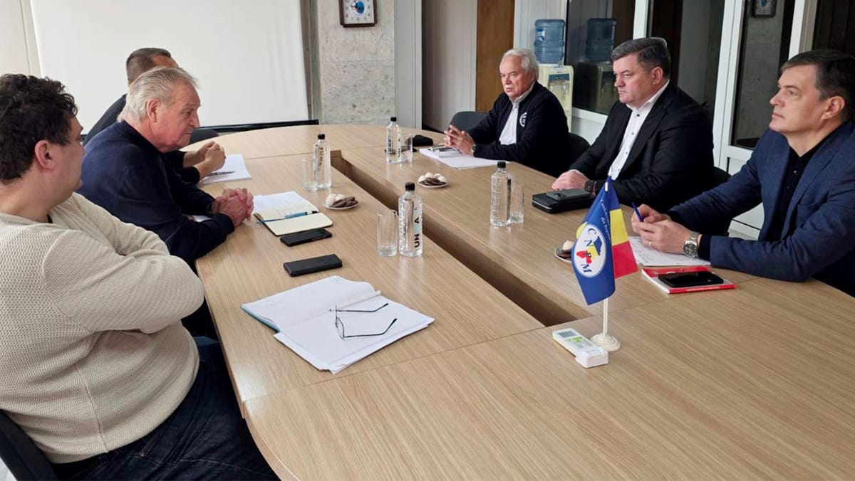 Salariul minim pe economie urmează să fie majorat din 2026. Ce sumă propun sindicatele