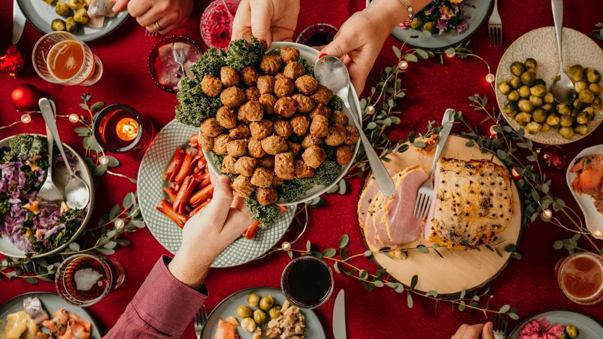 Atenție la cumpărăturile pentru masa de Crăciun: ANSA vine cu recomandări cu privire la mai multe categorii de alimente