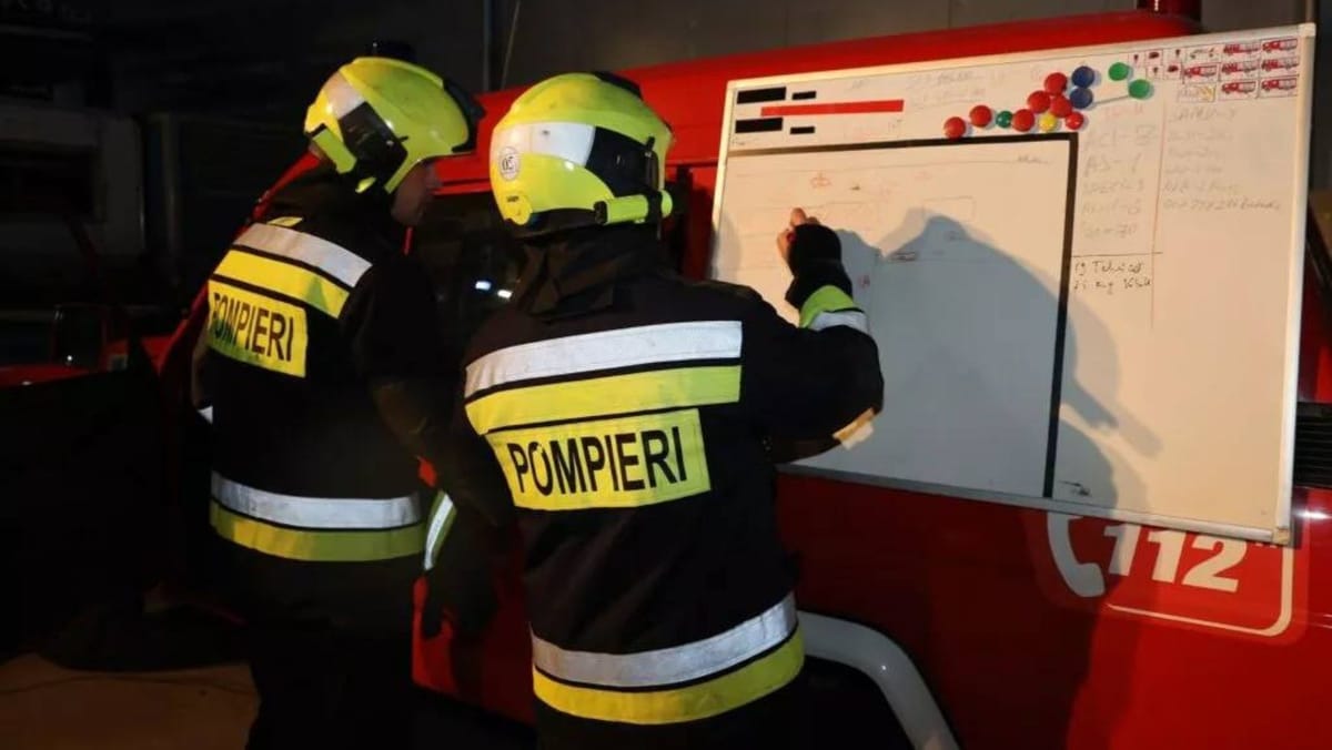 Peste 400 de salvatori și pompieri vor fi la datorie de Crăciun